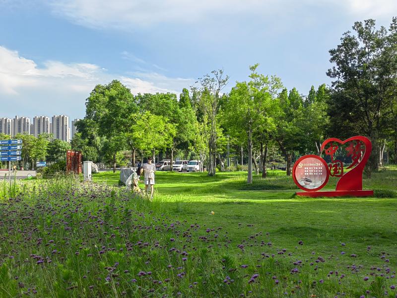 周口植物园纳凉好去处